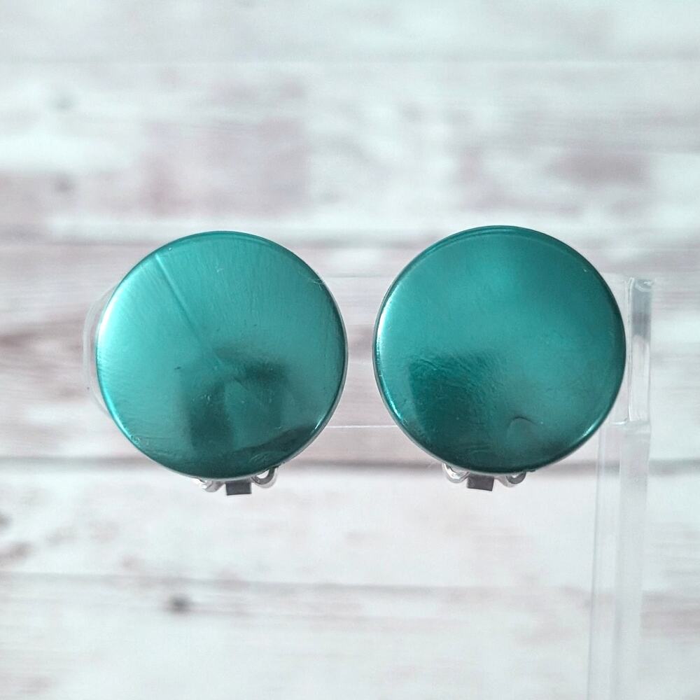 Vintage Clip On Earrings - Retro Pearlescent Green Circle 1"